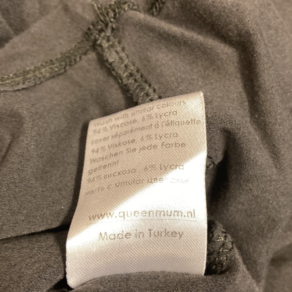 Queen mum scoop neck size medium gray/brown maternity long sleeve shirt - Picture 5 of 5